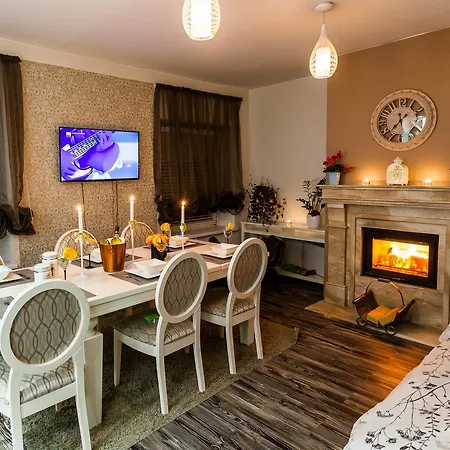 Didzioji Street Apartment